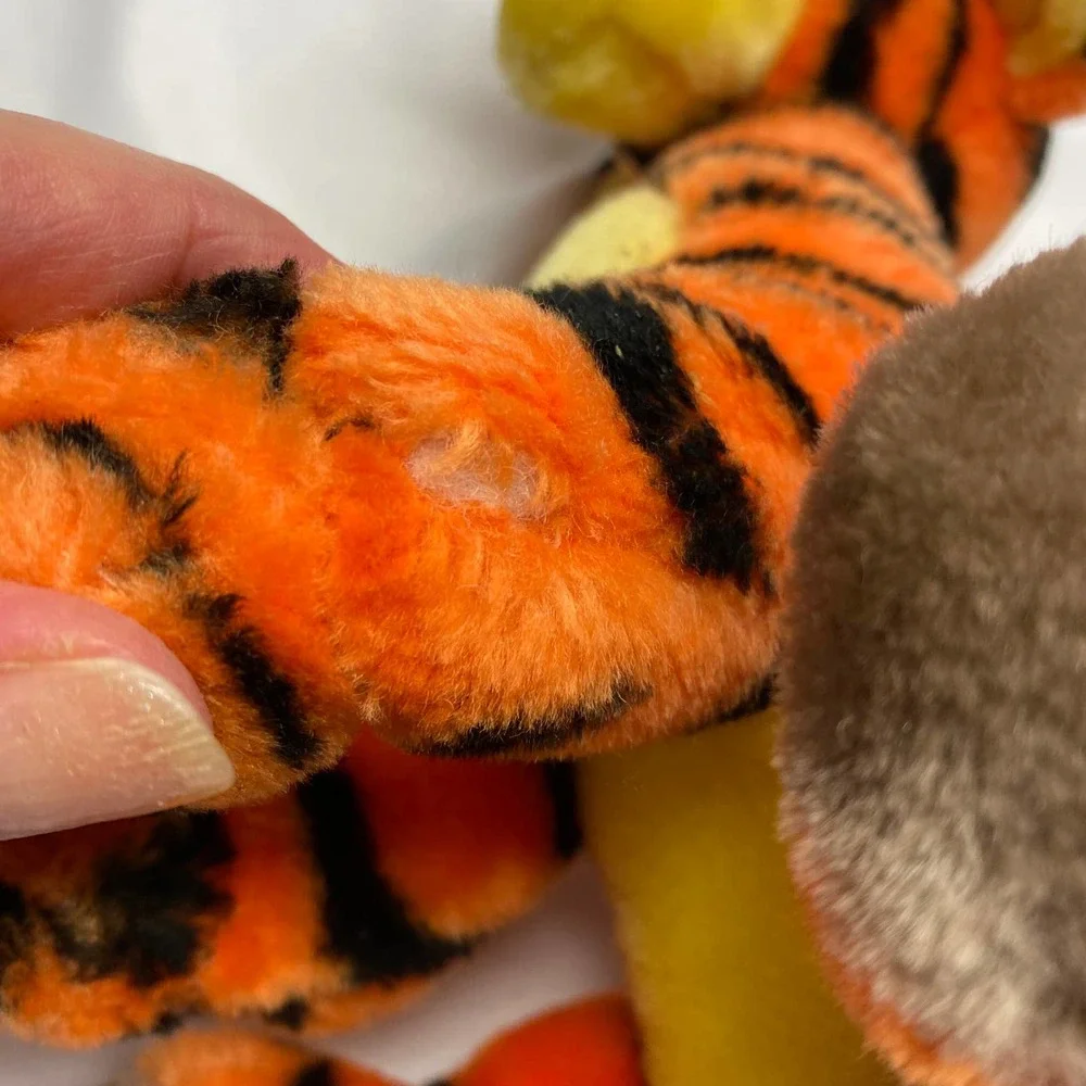 Disneyland Walt Disney World Tigger plush toy 10